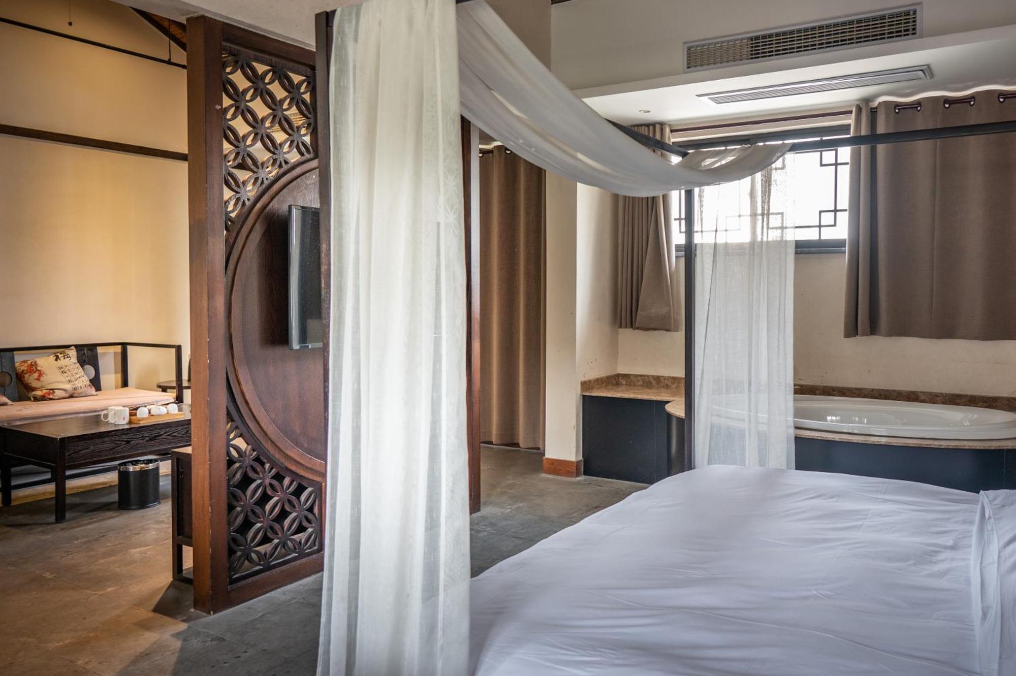 Tingjian Musu Private Soup Design Homestay - South Gate Of Wuzhen Xizha Scenic Area Tongxiang Екстериор снимка